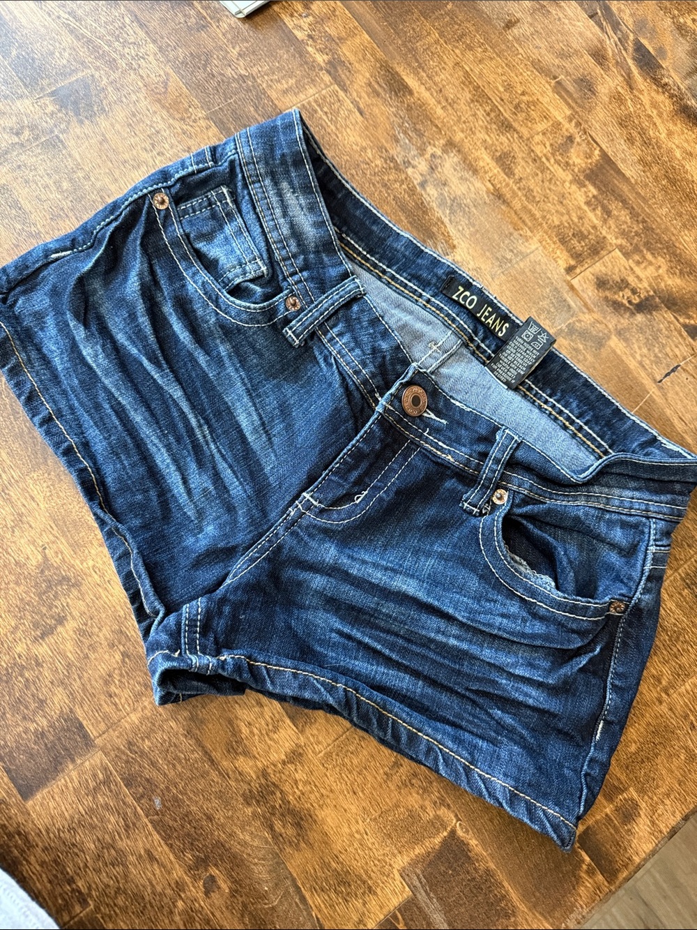 ZCO JEANS Y2K 2000s Grunge Rocker Chic Low-Rise Denim Shorts 9